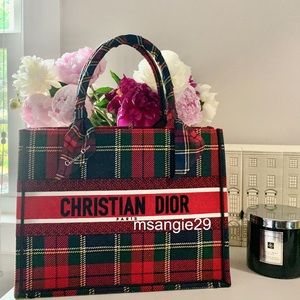 Dior X Isetan LE Book Tote 20th Anniversary NFS